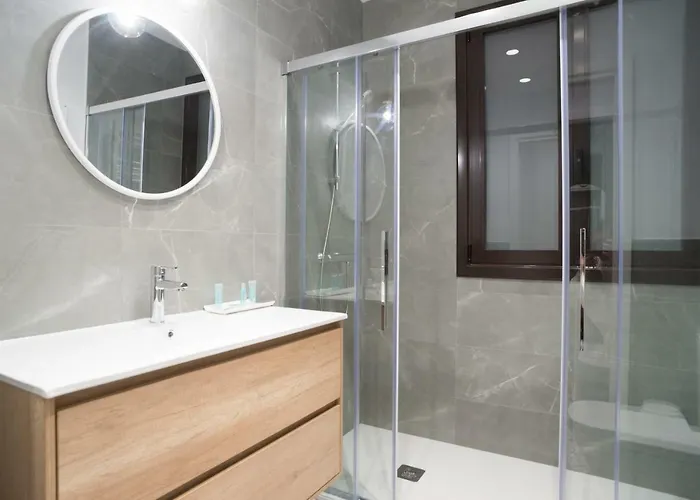 Cantabric Plaza / Iberorent San Sebastián