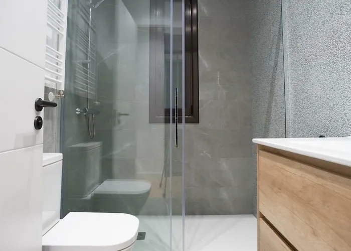 Cantabric Plaza / Iberorent * 산세바스티안