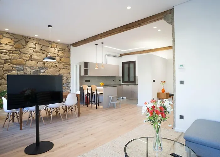 Cantabric Plaza / Iberorent 산세바스티안