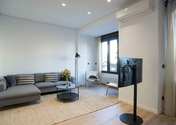 Cantabric Plaza / Iberorent Apartment San Sebastian
